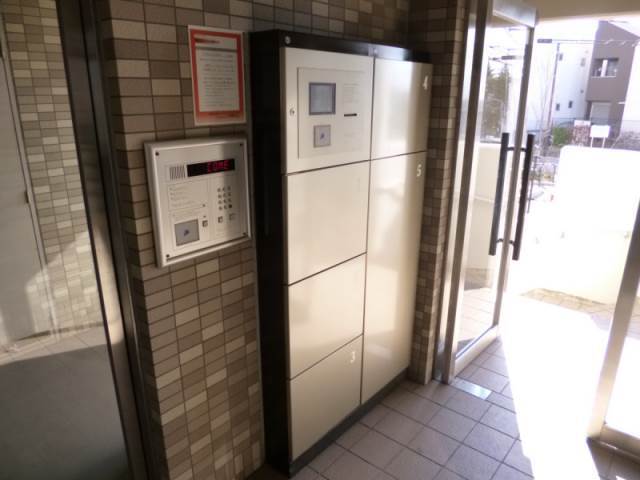 拡大写真:神戸市垂水区名谷町字室山 2階205の荷物がいつ届いても安心の宅配ボックス