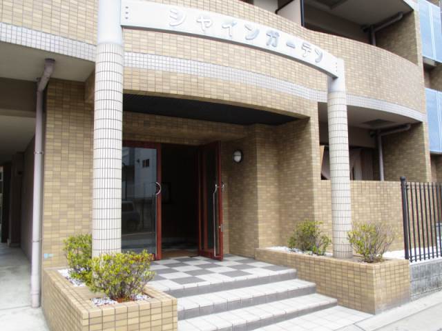 拡大写真:神戸市西区前開南町2丁目 3階307のオシャレなエントランス