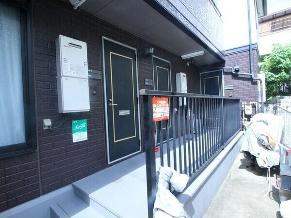 拡大写真:神戸市灘区楠丘町2丁目 1階102のエントランス
