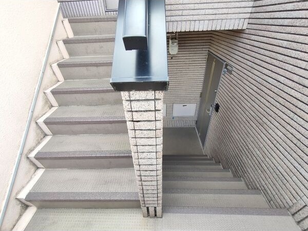 拡大写真:神戸市灘区楠丘町2丁目 2階203の内観