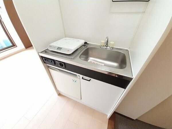 拡大写真:神戸市灘区城内通1丁目 2階203のキッチン