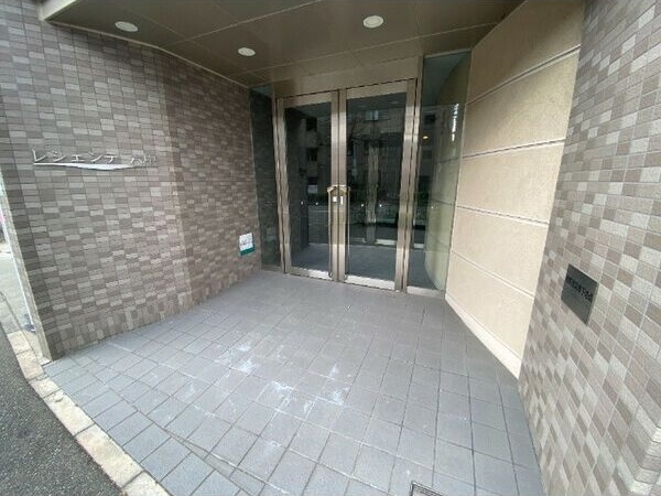 拡大写真:神戸市灘区千旦通2丁目 5階503のエントランス