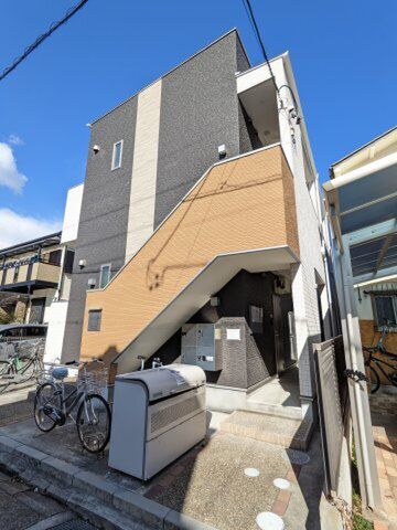 ハーモニーテラス西野町の外観