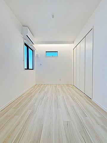 拡大写真:Celenest高岳 4階401の寝室