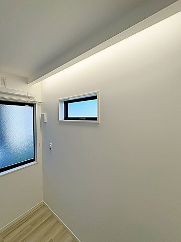 拡大写真:Celenest高岳 4階401の内装