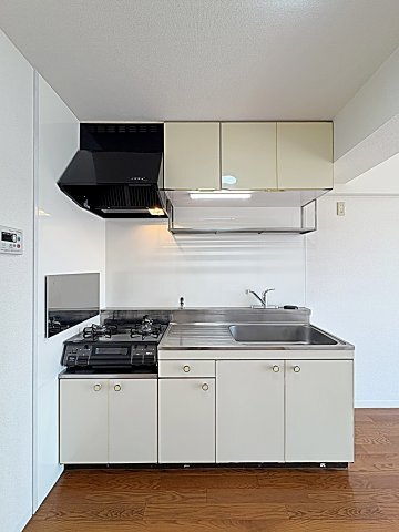 拡大写真:アメニティ メイセイ 4階404のキッチン