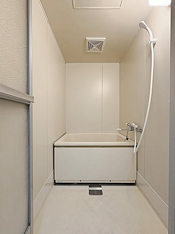 拡大写真:アメニティ メイセイ 4階404の風呂