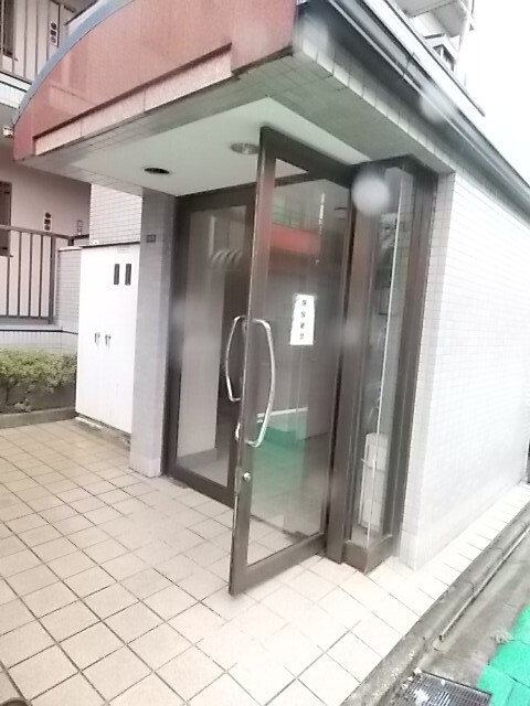 拡大写真:エクセル田幡 4階401のエントランス