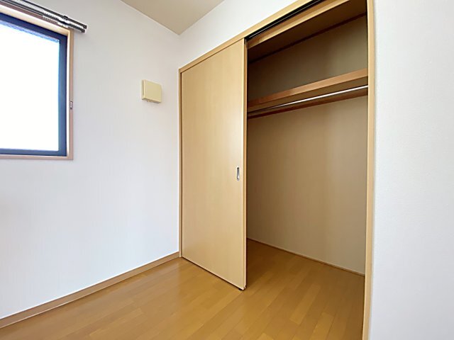 拡大写真:アプトエーデルワイス 2階Aの収納