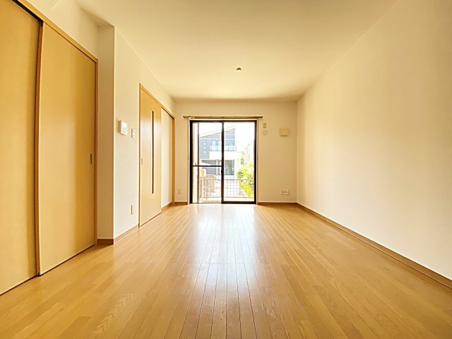 拡大写真:アプトエーデルワイス 2階Aの居間