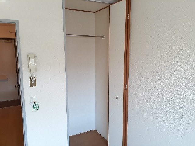 拡大写真:光マンション 2階203の収納