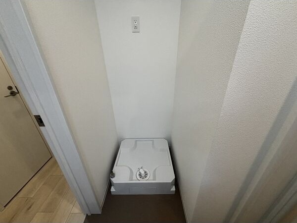 拡大写真:ジーメゾン名古屋星崎エデン 3階303の洗面所