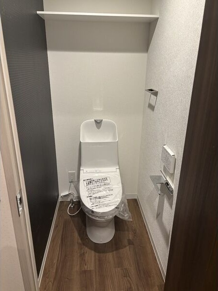 拡大写真：さくらHills　ROKUBAN　Platinum　Residence 9階903のトイレ