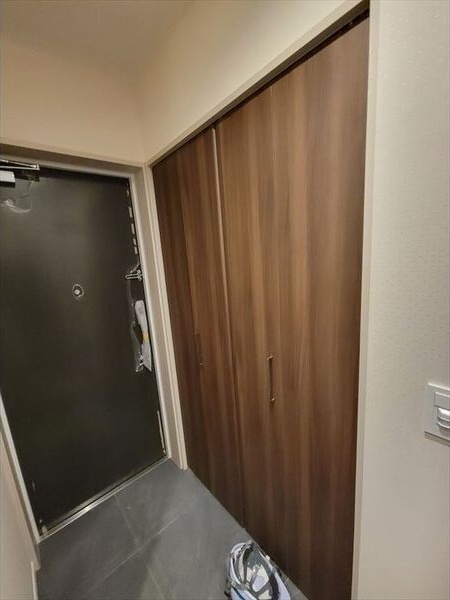 拡大写真：さくらHills　ROKUBAN　Platinum　Residence 9階903の玄関