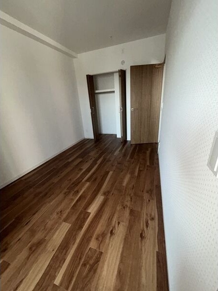 拡大写真:さくらHills ROKUBAN Platinum Residence 10階1002の洋室