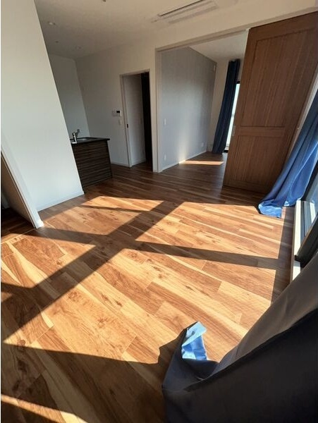 拡大写真:さくらHills ROKUBAN Platinum Residence 11階1101の居間