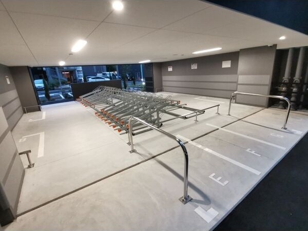 拡大写真：ディアレイシャス矢場町 2階205のその他共有部分