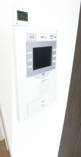 拡大写真:ディアレイシャス矢場町 4階406のセキュリティ