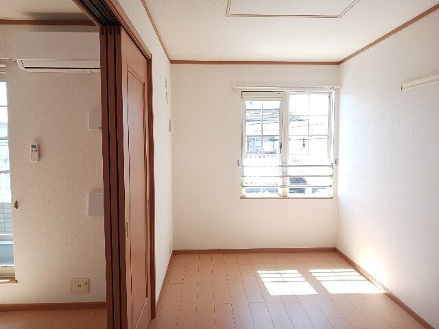拡大写真:アベリア 2階202の内装