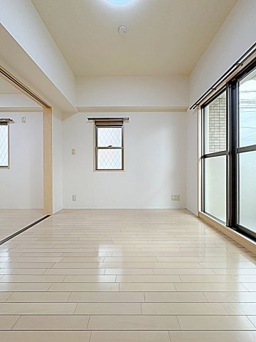 拡大写真:プレステージ金城 1階101の洋室