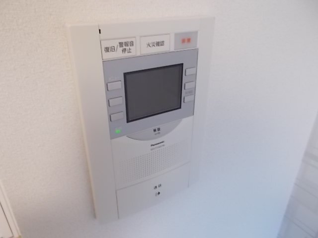 拡大写真:プレサンス久屋大通公園セラフィ 9階906のセキュリティ