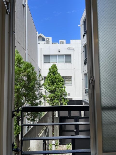 拡大写真:ZESTY学芸大学 2階207の別室参照