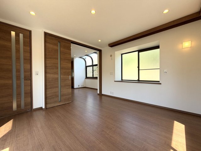 拡大写真:王禅寺東3丁目戸建 1階0の居間