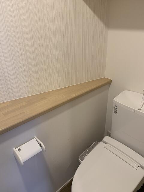 拡大写真:Sincrease用賀 2階203のトイレ