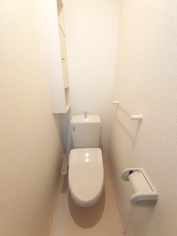 拡大写真：ドリーム館　悠悠 2階203のトイレ
