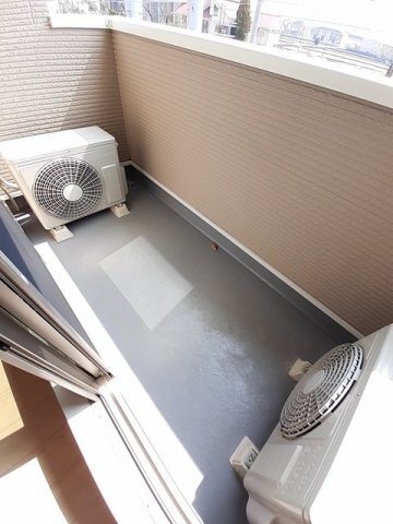 拡大写真：ドリーム館　悠悠 2階203のバルコニー