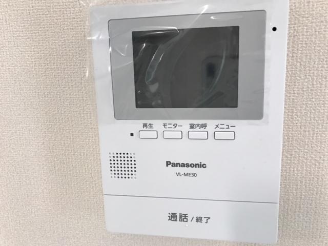 拡大写真:マリアージュⅢ 2階205のカメラ付インターホン