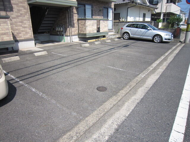 拡大写真:ウィルモア川口 1階101の外観