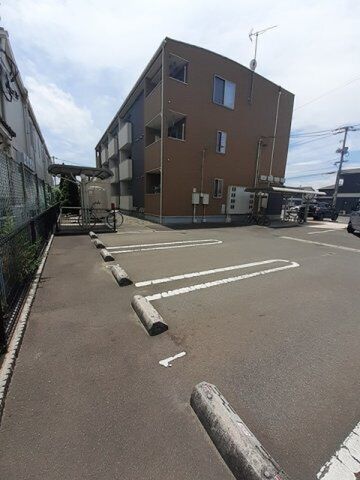 拡大写真:モンレーブM 2階201の外観