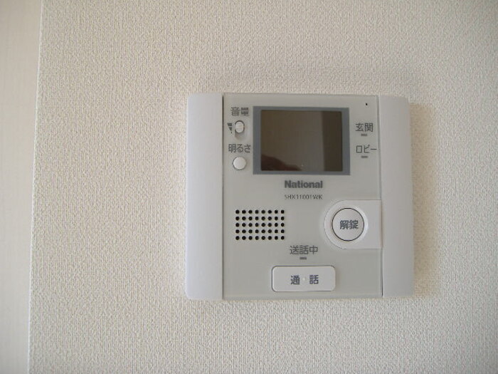 拡大写真:クリスタルガーデンⅤ 3階302のセキュリティ