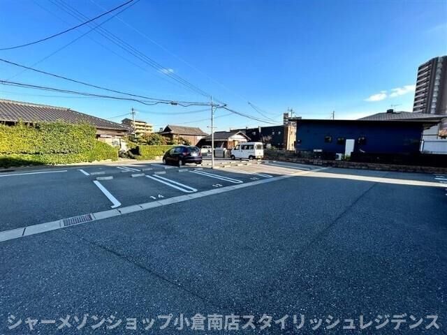 拡大写真:モンステラ朽網駅前 2階202の外観