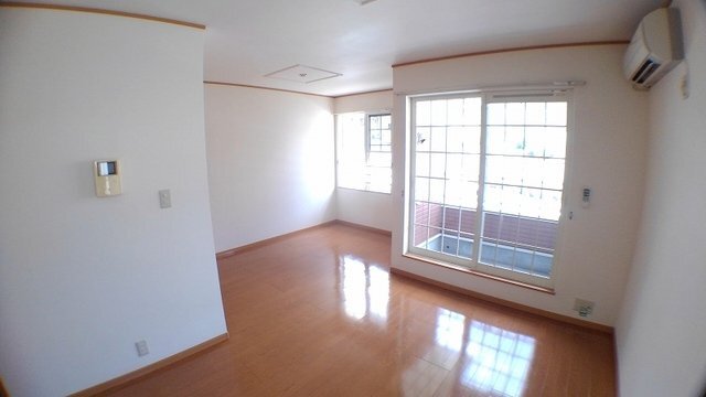 拡大写真:メゾンK.Y 2階201の居間