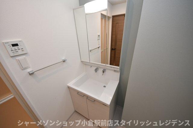 拡大写真:G-Apartment開 8階803の洗面所