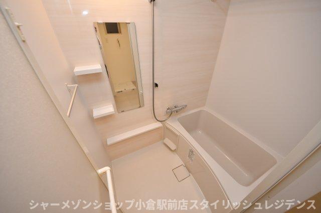 拡大写真:G-Apartment開 3階303の風呂