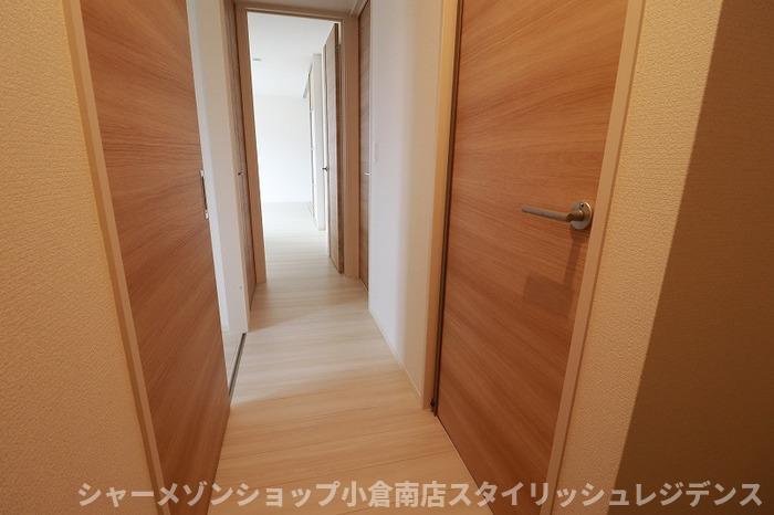 拡大写真：Leafull 1階106の玄関