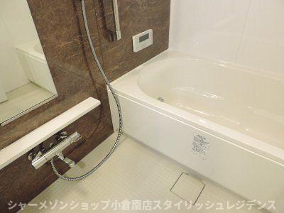 拡大写真:グランヒルズ下曽根 4階401の風呂