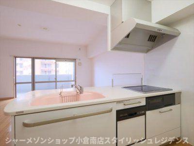 拡大写真:グランヒルズ下曽根 4階401のキッチン