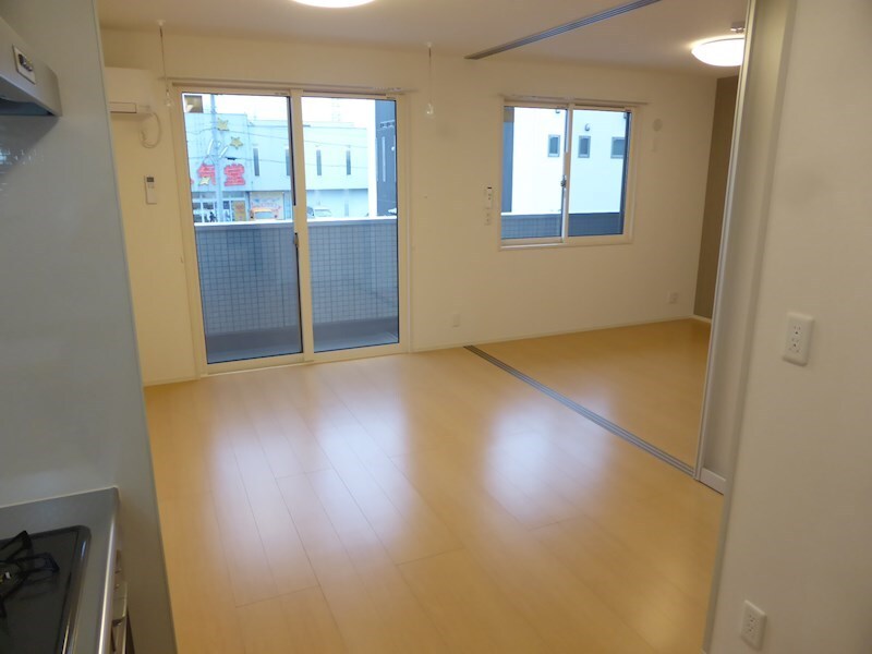 拡大写真：レグルス東刈谷 3階301の同物件別部屋