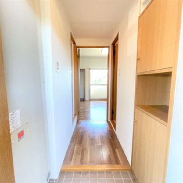 拡大写真:ベイサージュ 3階303の別部屋参考写真