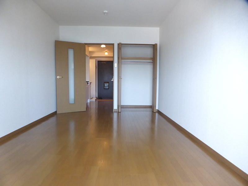 拡大写真:メゾン・ルルベ 3階301の同物件別部屋