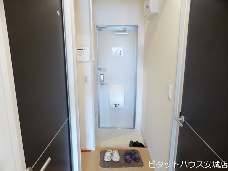 拡大写真:エテルニタ富士松駅 1階102の同物件別部屋