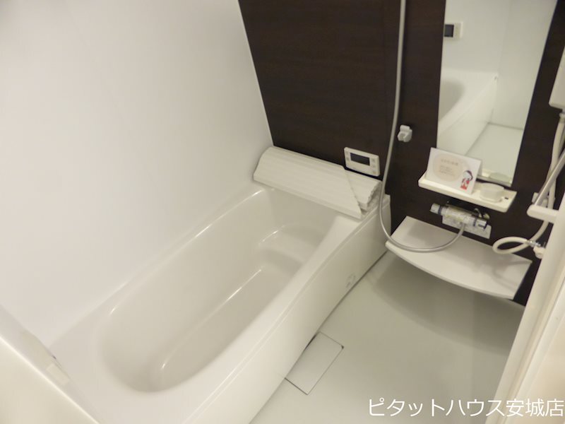 拡大写真:エテルニタ富士松駅 1階102の同物件別部屋