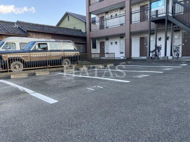 拡大写真:高棚1RM 3階306の駐車場