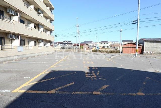 拡大写真:M I CRUISE 4階401の駐車場