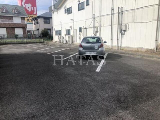 拡大写真：メルベーユ 2階202の駐車場