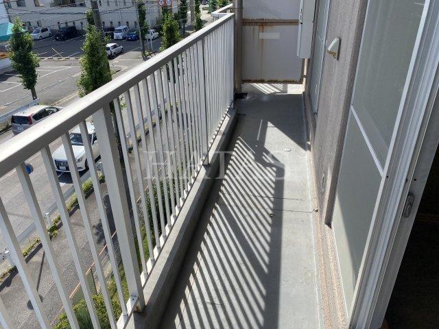 拡大写真:メゾングロワール 1階105のバルコニー